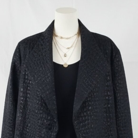 NWOT Chico's Women's Black Shimmer Snakeskin Mid Length Jacket 12 - Picture 5 of 13